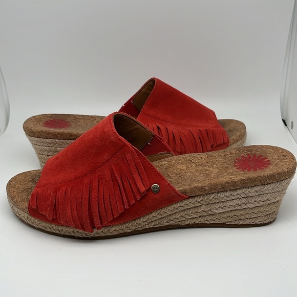 Ugg Danes Leather Espadrille Wedge Slip-on Suede Fringe Tango Red Sandals Sz 8.5 - Picture 7 of 10